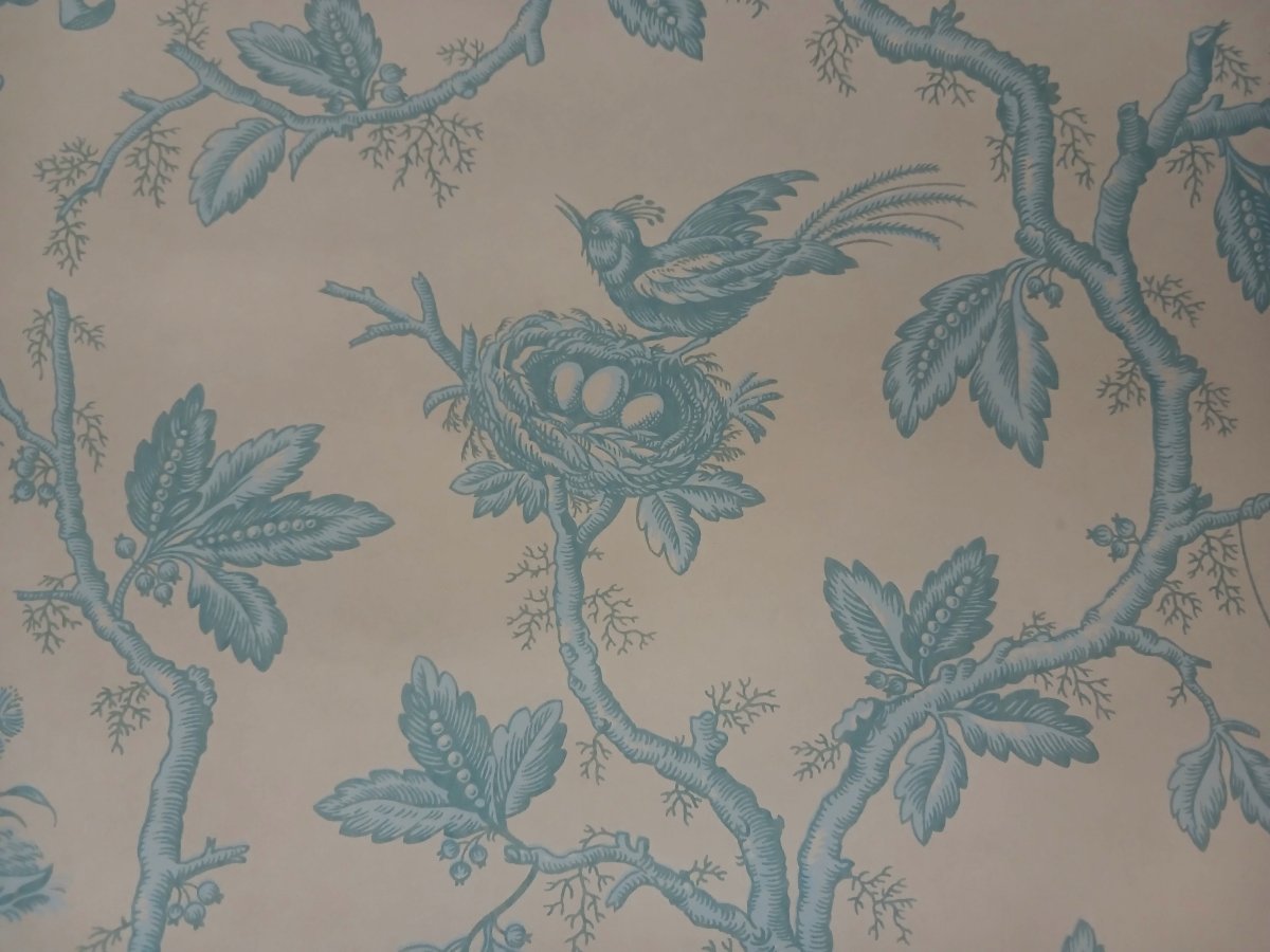 Due antichi rotoli di carta da parati – Colefax and Fowler, motivo toile de Jouy chinoiserie-photo-2