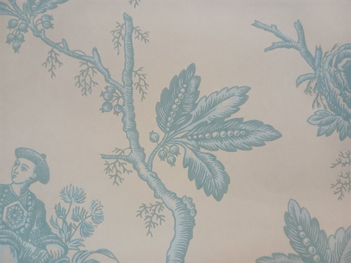 Due antichi rotoli di carta da parati – Colefax and Fowler, motivo toile de Jouy chinoiserie-photo-4