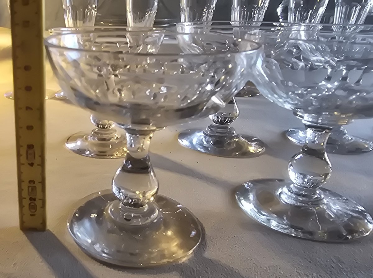 Lotto di 12 coppe da champagne in cristallo molato, inizio XX secolo-photo-7