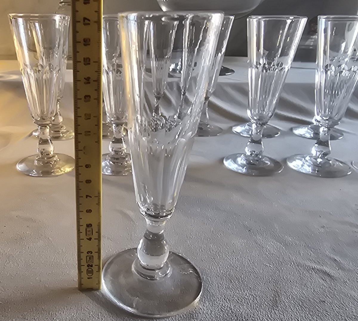 Lotto di 12 antiche flutes da champagne in cristallo molato, inizio '900-photo-4