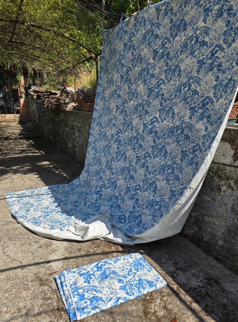 Grande tendaggio e metraggio importante toile de Jouy IFTA Cluny