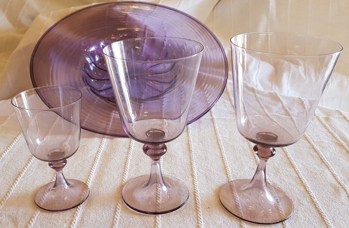 Trois Verres Sur Pied Anciens Murano Couleur Violette