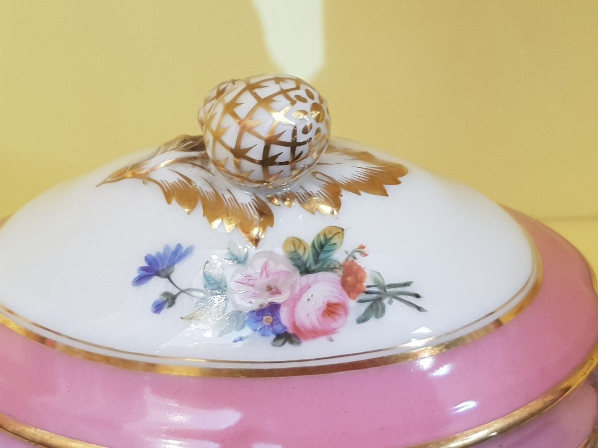 Saucière Ancienne  En Porcelaine De Paris Riche Décor De Fleurs-photo-1