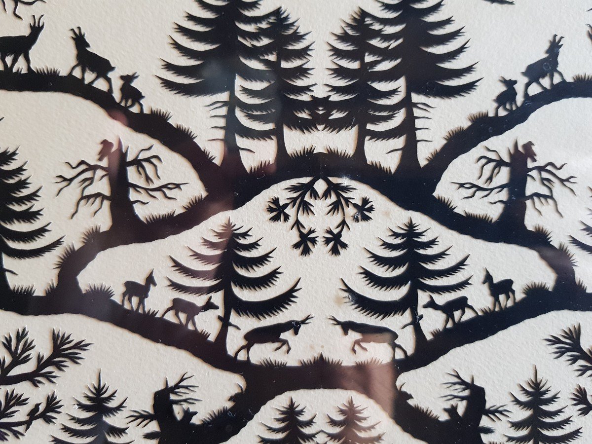 Immagine  di carta ritagliata  Opera unica dell'artista svizzera Marianne Ginier 1984-photo-3