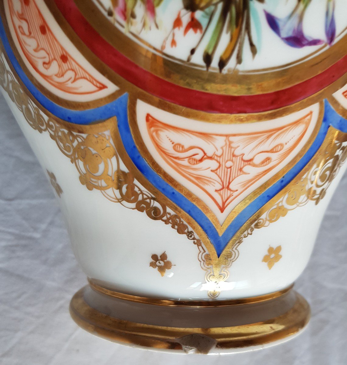 Paire De Vases Louis Philippe En Porcelaine  H 32 Cm-photo-3