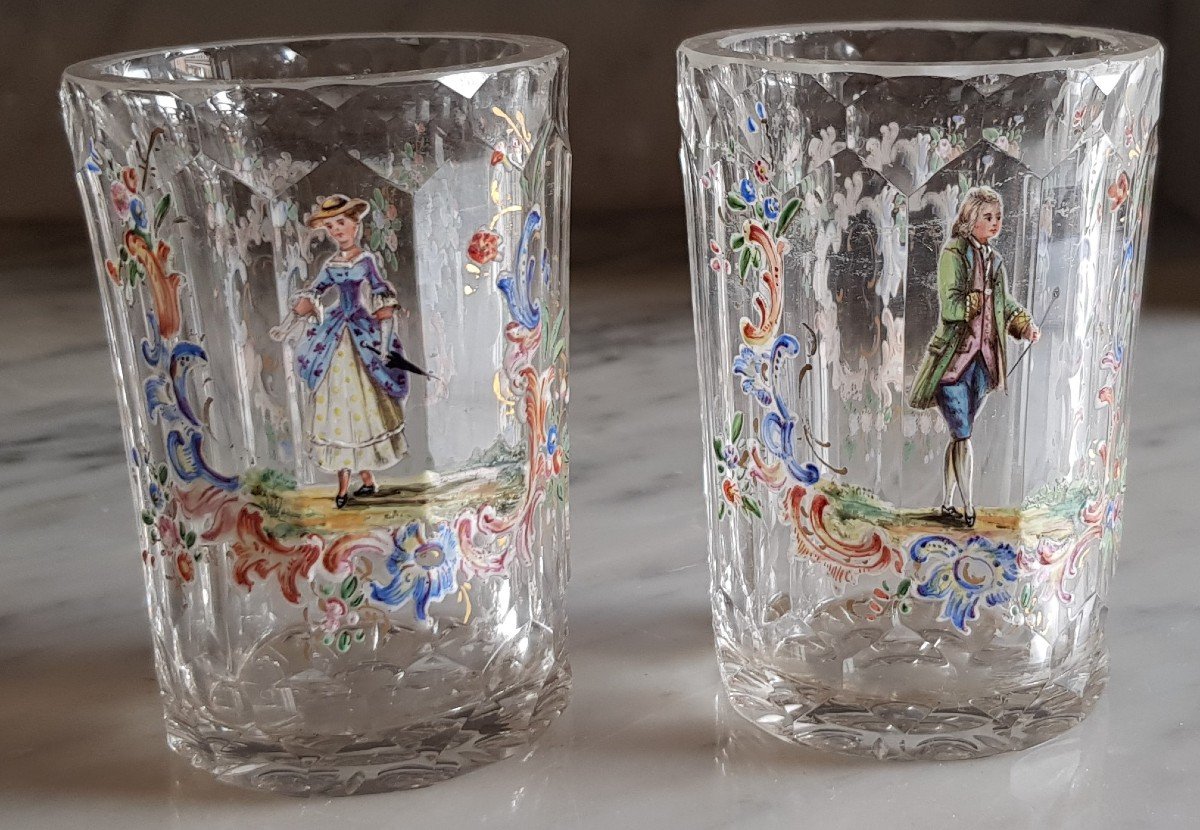 Paire De Goblets Anciens  XIX S En Cristal Taillé Et Finement émaillés Miniatures H 8,5 Cm