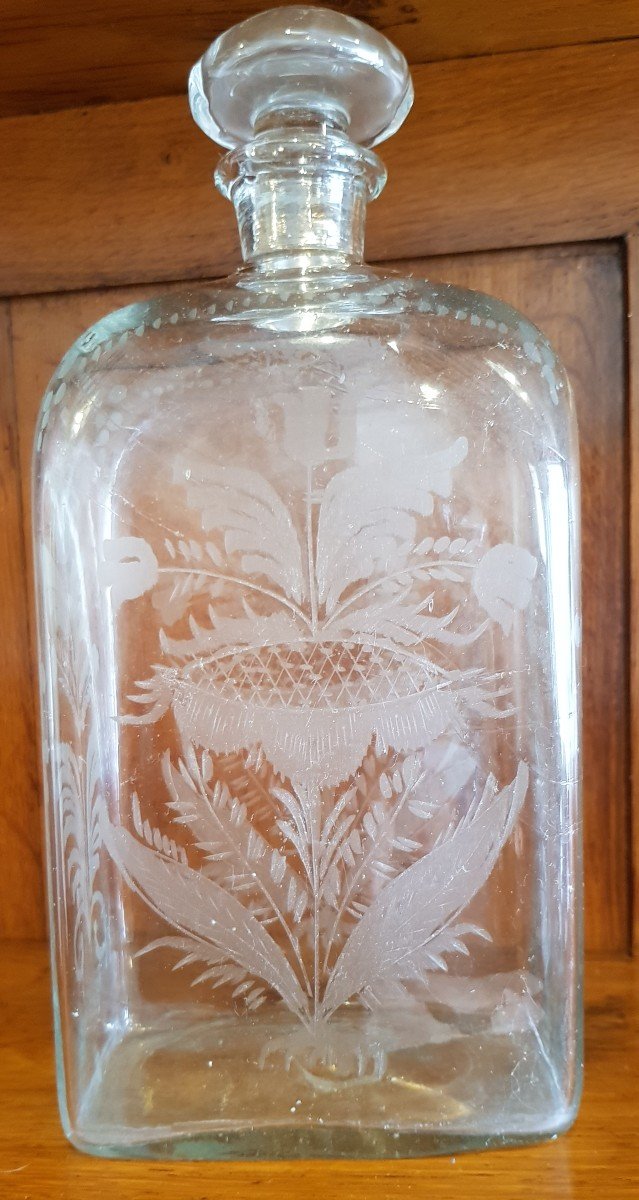 Bouteille Carafe Carrée Ancienne Verre Soufflé Et Gravé XIX S