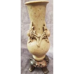 Antico vaso orientale in pietra saponaria scolpita h 24,5 cm