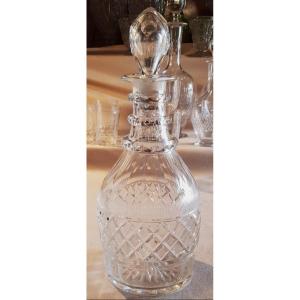 Bottiglia antica decanter del XIX secolo in cristallo molato
