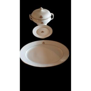 3 pezzi servizio piatti  in porcellana Pillivuyt & Cie del XIX secolo