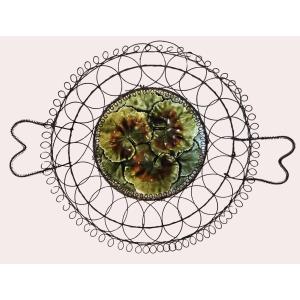 cestino in maiolica e filo di ferro