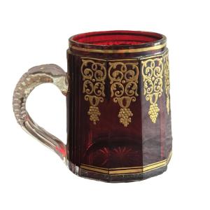 Antico boccale da birra in cristallo di Boemia rosso 
