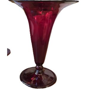Antico vaso in vetro soffiato di Murano colore rosso rubino