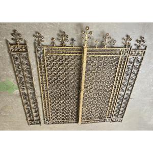 Antica grata d’interno in ferro battuto dorato – Italia, prima metà del XX secolo.