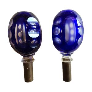 Coppia di antiche terminali in cristallo molato