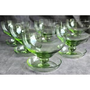 Insieme di 6 antiche coppe da dessert in vetro verde