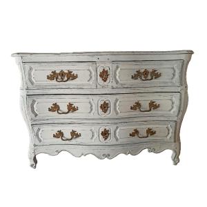 18th Century Chest Of Drawers