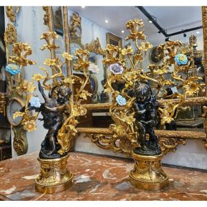 Paire De Grands Candélabres En Bronze Doré Et Patiné Signés "Dumaige 1830-1888" XIX ème