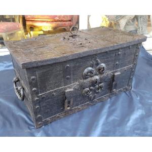 Nuremberg Chest, Known As "corsair Chest", 17th Century
