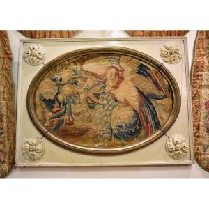 Tapestry Medallion "with A Parrot" Flanders 17th Century
