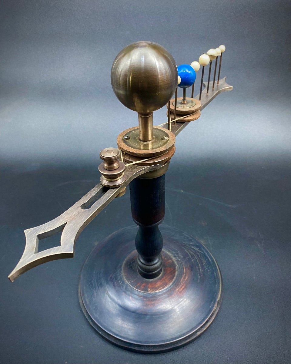 Raro planetario orrery firmato "Henri Robert Paris". c-photo-6