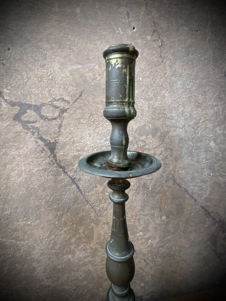 Coppia di grandi candelabri barocchi in ottone - Italia centrale XVII secolo-photo-3