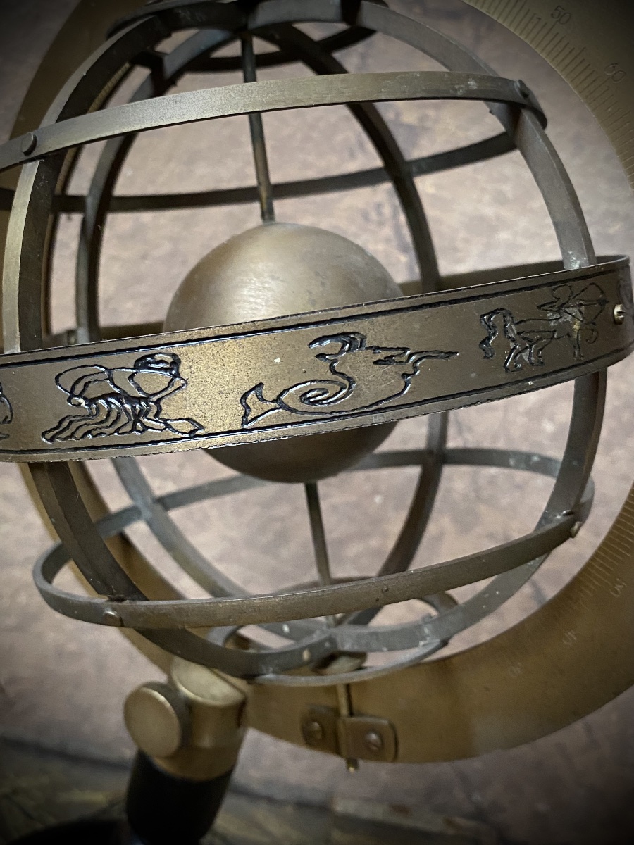 SFERA ARMILLARE VINTAGE IN OTTONE MOLTO DECORATIVA . -photo-1