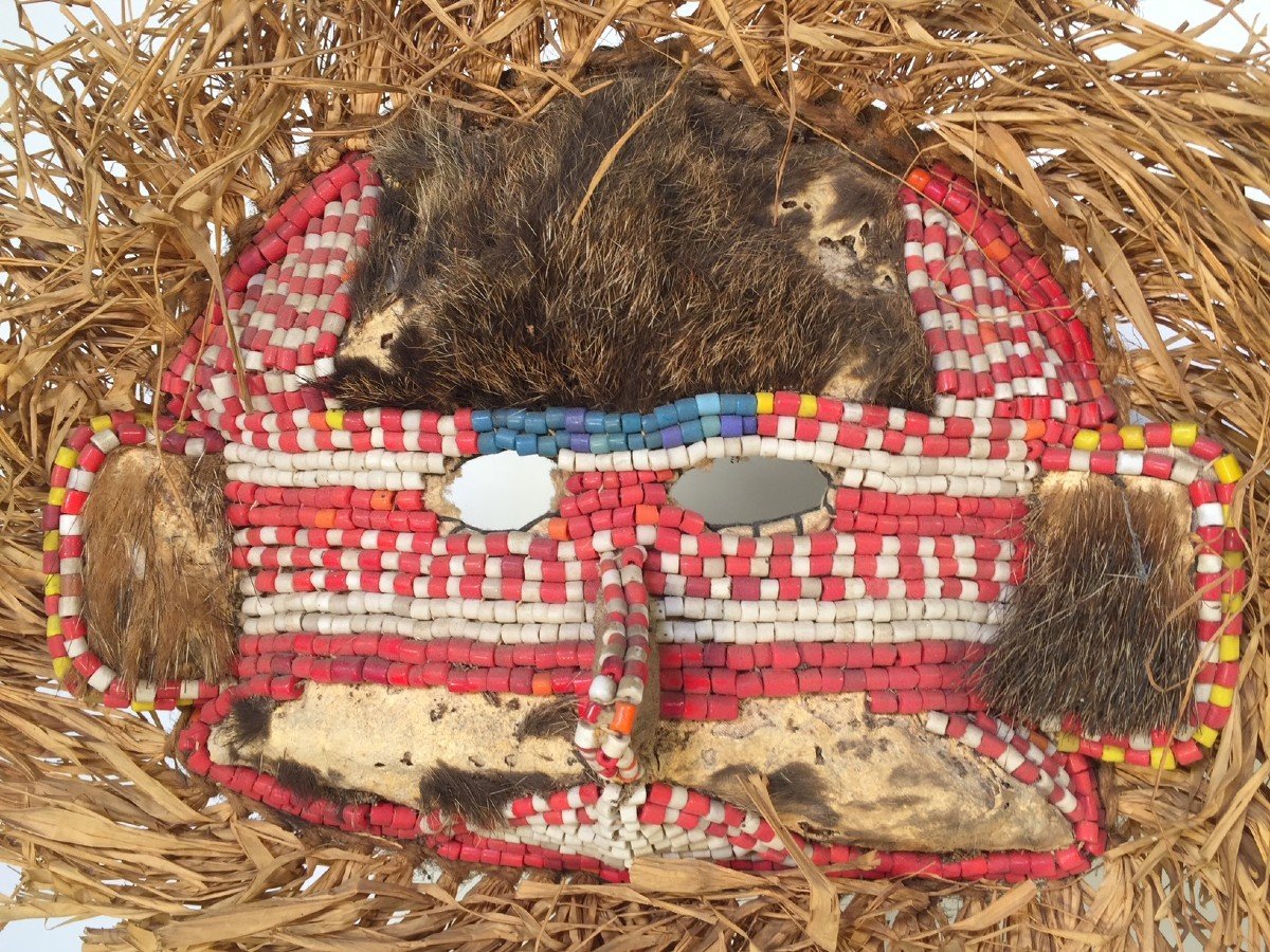  Paire De Masques Africains Avec Perles - Fourrure Et Raphia - Kuba?  1960 -photo-4