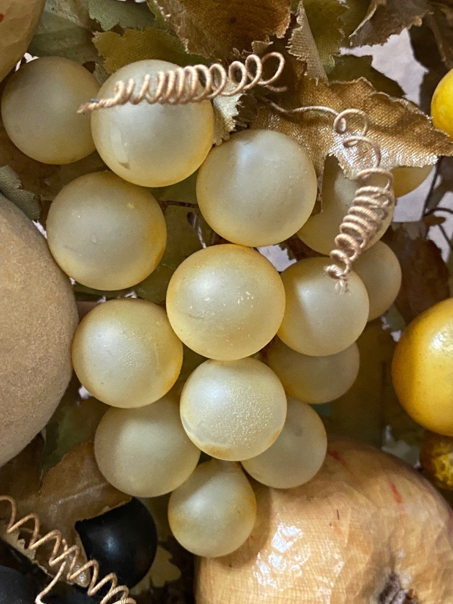 Triomphes de fruits en papier mâché et verre sous cloches de verre - Italie, fin des années 1800-photo-4