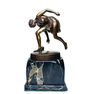 Otto Lessing - Bronze Figure Atalanta And The Golden Apple