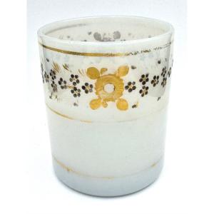 Jean-baptiste Desvignes, Opaline Goblet Decorated With A Flower Crown