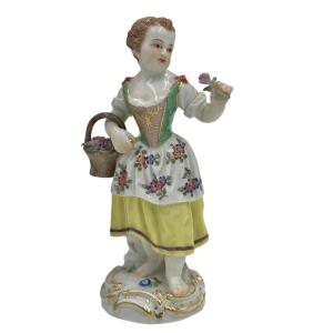 Meissen - Porcelain Figurine Of A Child Gardener With A Basket Of Flowers