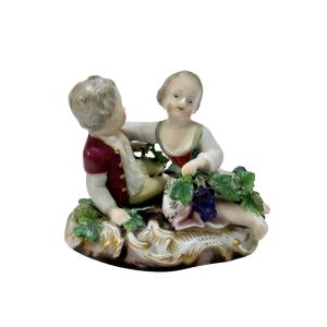 Meissen - Porcelain Group Depicting Two Children With Grapes