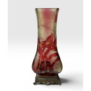 Baccarat Art Nouveau Vase Decorated With Tigridias