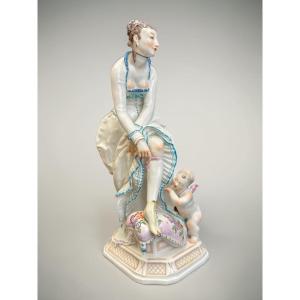 Meissen Model By Paul Scheurich- Porcelain Group Lady With Cupid
