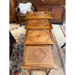 Nesting Tables In Rosewood Marquetry And Lemon Wood Fillet, 19th Century