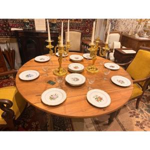 Large Louis Philippe Blond Walnut Table With Shutters And Six Legs - Circa 1835