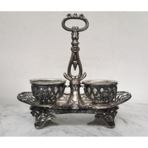 Silver Salt And Pepper Shaker 