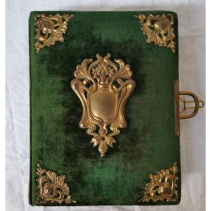 Music Photo Album. Art Nouveau