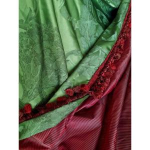 Silk Lampas -660 X 360 Curtain With Red Lined Valance