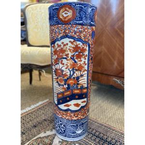 Imari Porcelain Umbrella Stand (japan). 