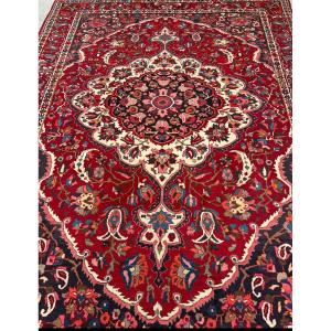 Bakthiar, Handmade Oriental Rug. 