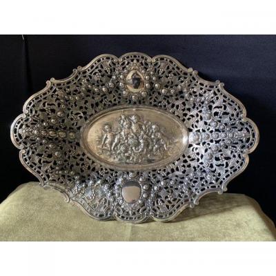 Putti Offering Dish.