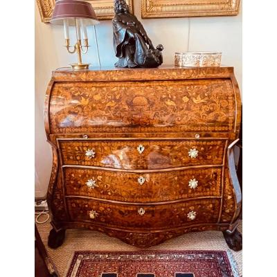 18th Century Dutch Desk / Commode / Scriban.