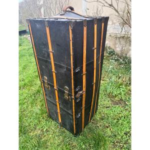 American Cabin Trunk