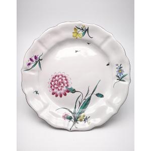 Polychrome Earthenware Plate With Flower Decoration (marseille) 18th Century