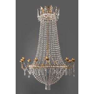 Very Large Italian Chandelier In Gilded Iron And Crystals 18th Century