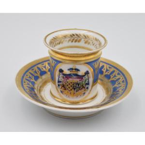 Paris Porcelain Cup Restoration Period Coat Of Arms Of The Line Of Béthisy De Mézières