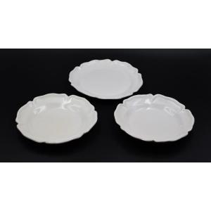 Atelier Madoura Suzanne Ramié: Three Ceramic Plates With White Cover