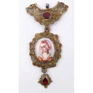 Miniature Portrait Pendant On Porcelain, Early 19th Century, Vermeil Filigree